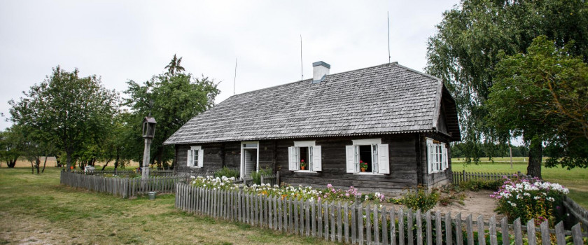 maironio-gimtines-ir-teviskes-takai-5d5d0c62e41f6.jpg